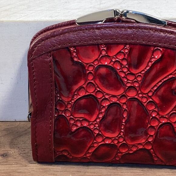 Temanli Red Croc Emboss Leather Silver Hardwear Multi Card Holder Bi-Fold Wallet - Picture 4 of 16